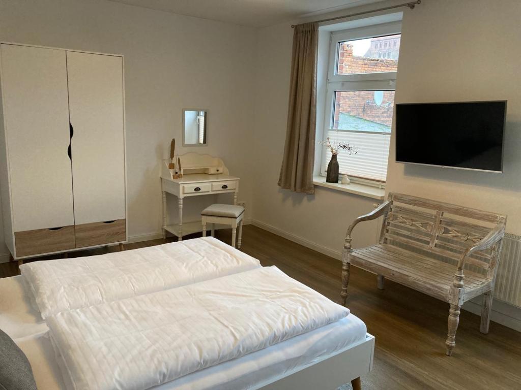 Das Bilderbuchcafe - Ferien - Apartment No 3 - Markt 7 Havelberg Buitenkant foto