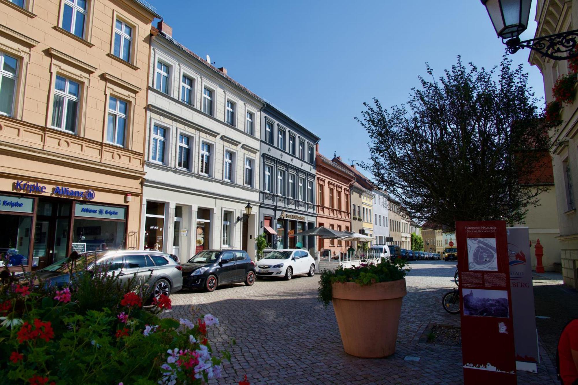 Das Bilderbuchcafe - Ferien - Apartment No 3 - Markt 7 Havelberg Buitenkant foto